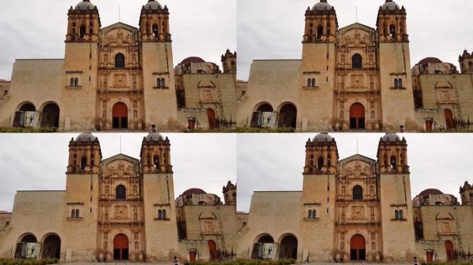 圣多明各大教堂 (Templo de Santo Domingo deguzm á n) 的景色是位