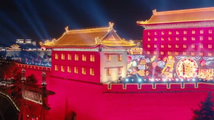 庆祝中国春节的古城墙南门鸟瞰图，陕西西安