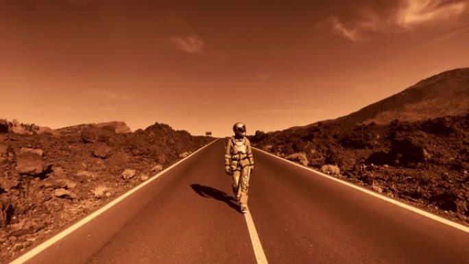 在火星上散步。探索锈山的女宇航员。带有柏油路的超现实镜头