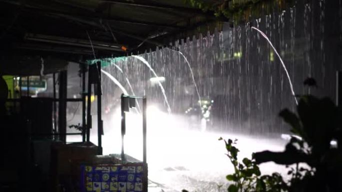 雷雨夜大雨下雨素材磅礴大雨