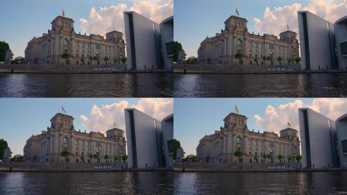 德国国会大厦，施普雷河和德国国旗。