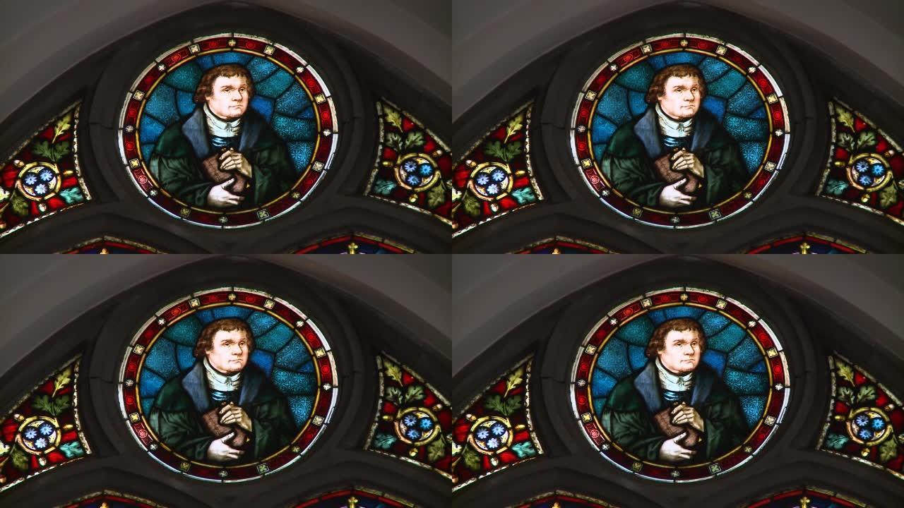 里加大教堂彩色玻璃