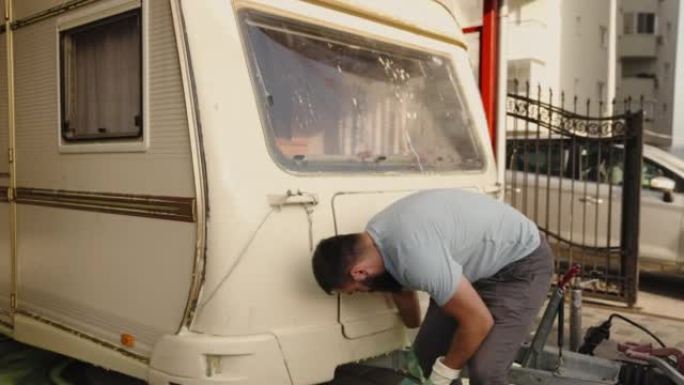 Man ready for car cleaning