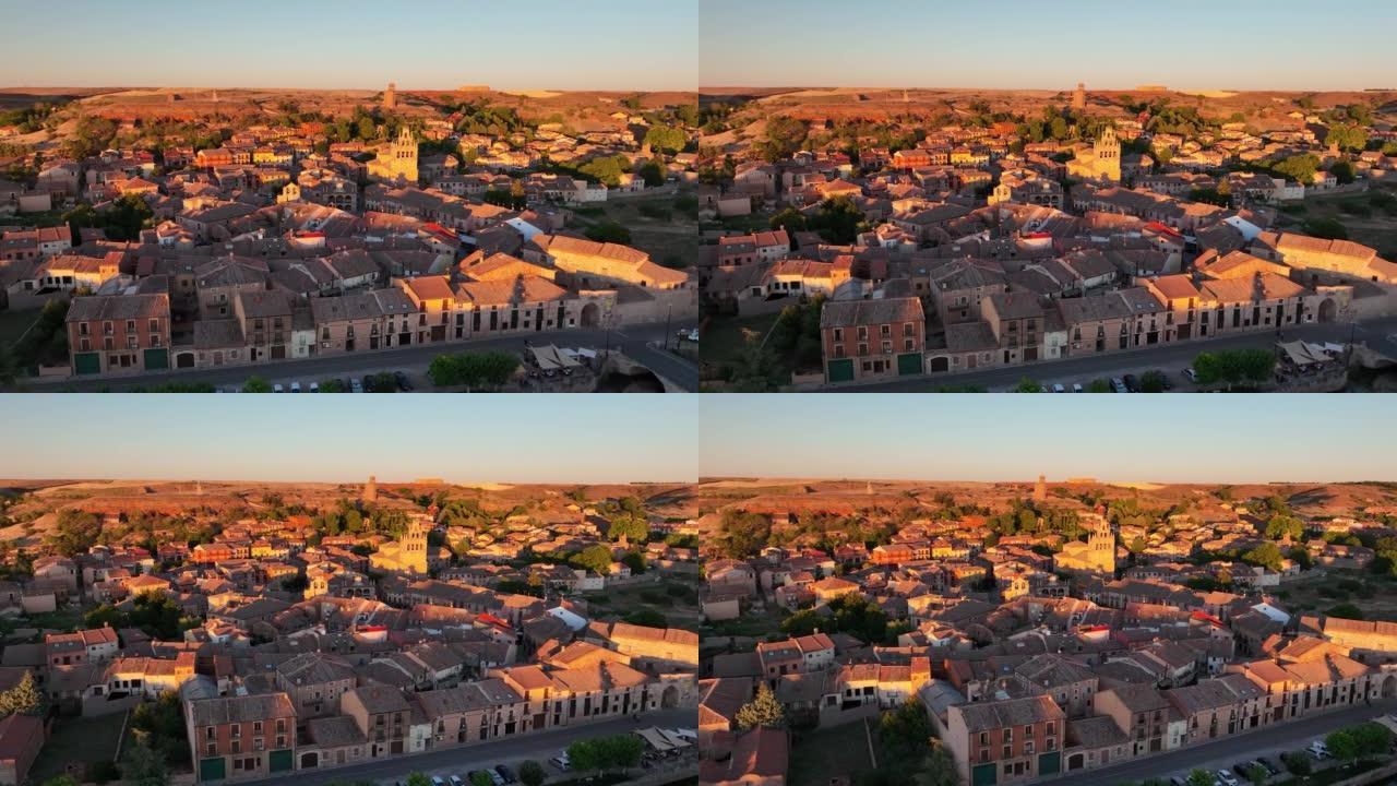 西班牙卡斯蒂利亚和里昂塞戈维亚省的中世纪小镇Ayllon的鸟瞰图。圣玛利亚教堂和市政厅