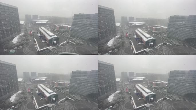 实拍 窗外下雪 雪天