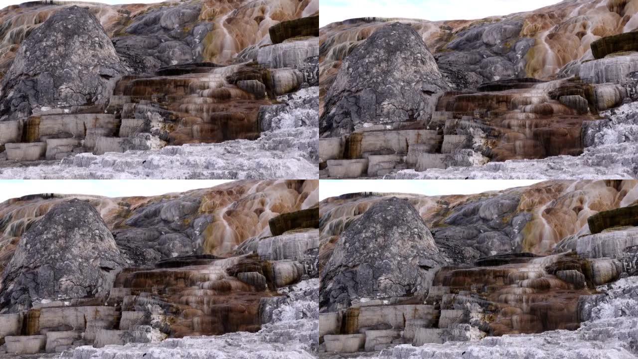 猛犸温泉，黄石公园