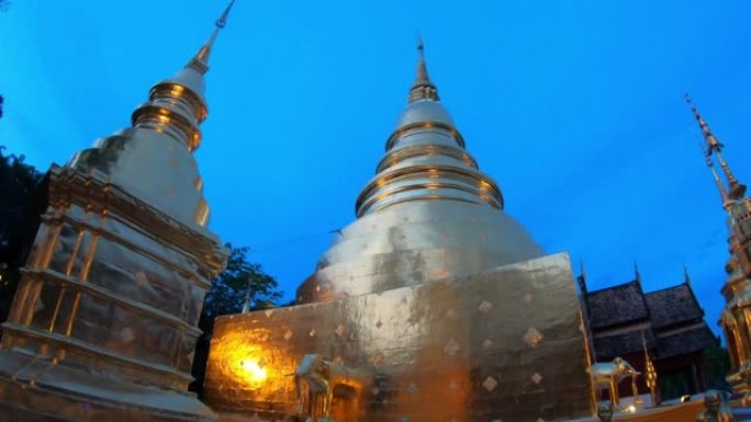 Wat Phra Singh woramahawaihan的暮光之城表演以慢动作拍摄