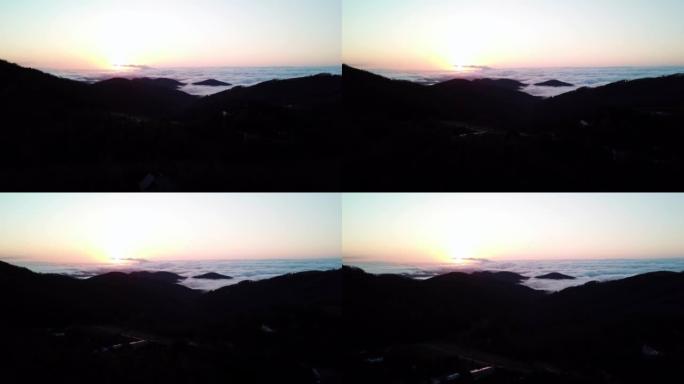 蓝岭山脉的日出