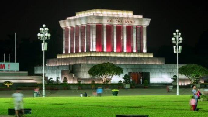 历史地标胡志明陵墓在越南河内的夜晚