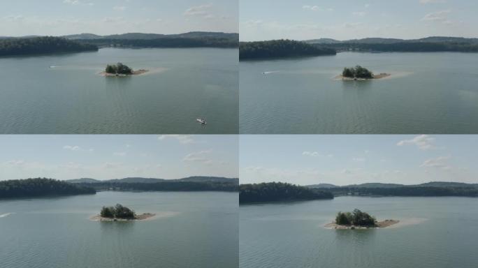 Aerial view of boats sailing along the lake, Tenne