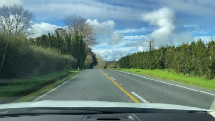 北岛新西兰高速公路上的公路旅行