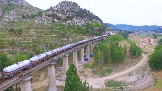 铁路运输货运列车国家建设发展
