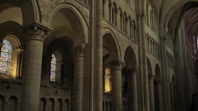 法国萨尔特省勒芒大教堂