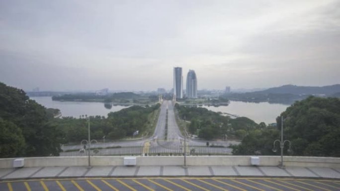 马来西亚布城多云日出场景的4k延时。