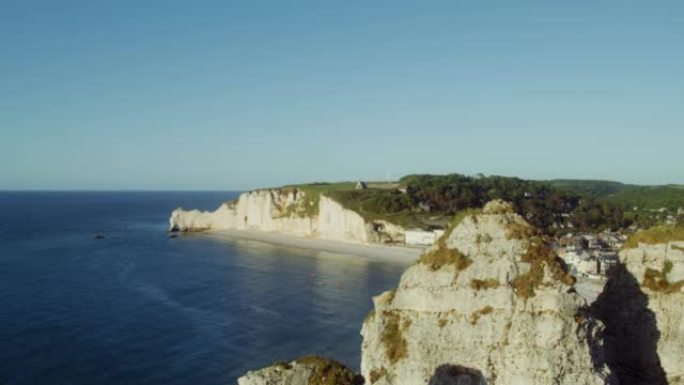 英吉利海峡海岸的纯粹石灰岩悬崖