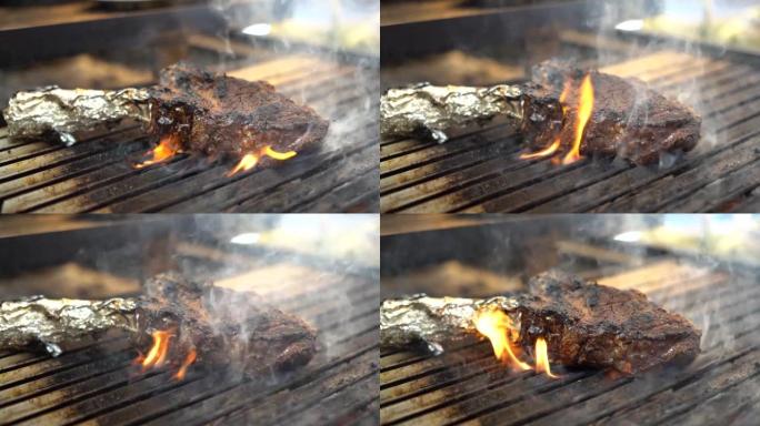 烤架上燃烧的肉切得很好