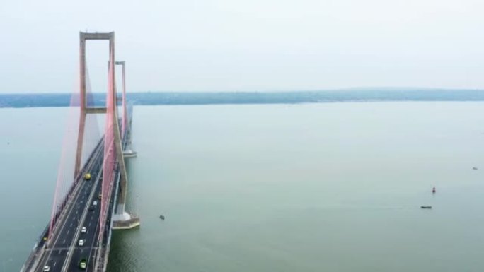 马都拉海峡苏拉马杜大桥鸟瞰图