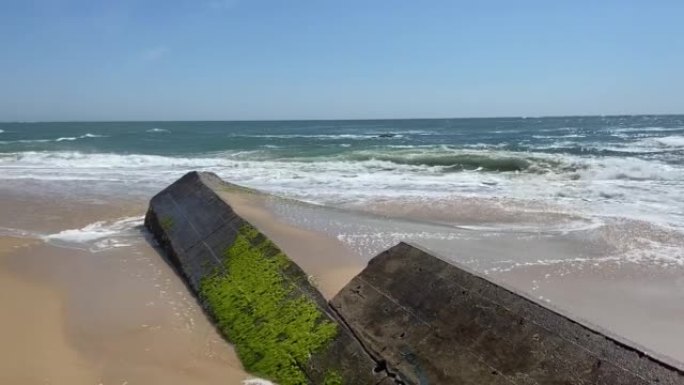 第二次世界大战在阿基坦白鼬角海滩上的掩体