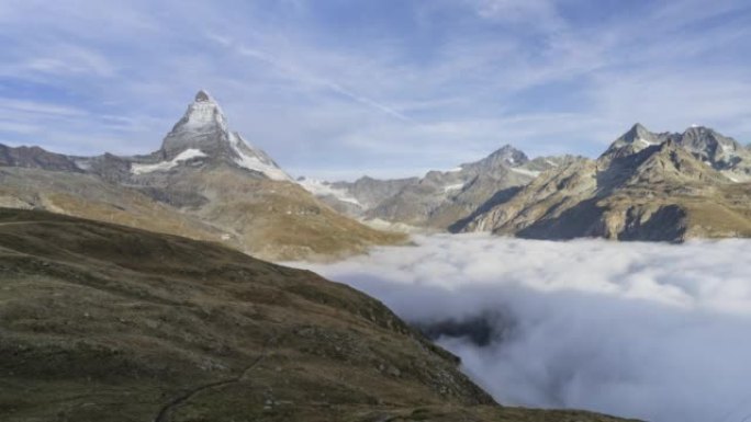 在瑞士Riffelsee Zermatt的Riffelberg教堂的布鲁德·克劳斯附近的马特洪峰山的