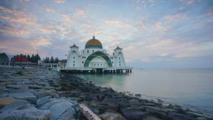 马六甲海峡清真寺的镜头