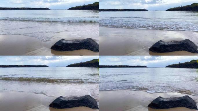 海浪搭接海岸线岩石