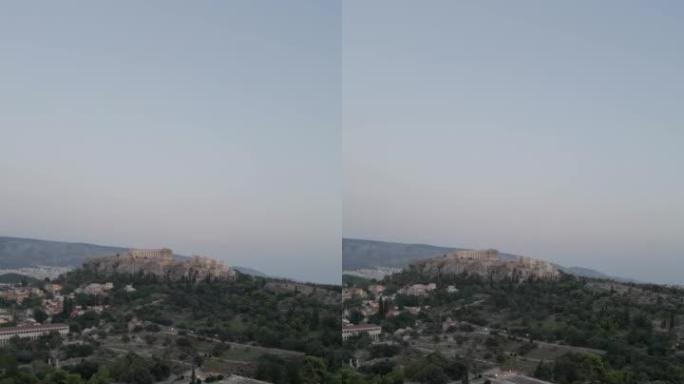 空中垂直慢动作x2镜头的雅典历史中心-雅典卫城，Monastiraki, Thisio，古代集会，步