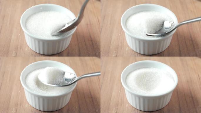 用勺子采摘白糖的慢动作