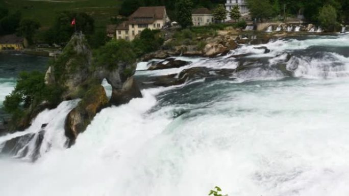 莱茵瀑布 (莱茵瀑布)，欧洲最强大的瀑布 (瑞士)