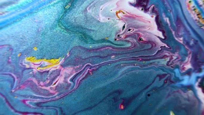 蓝光艺术湿特写，艺术品多彩液体。流体油4K，彩色紫色水墨画。紫色创意图形水彩流。多色液体设计