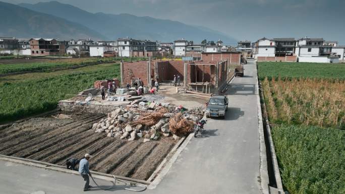 少数民族自建房大理苍山下白族建盖住房