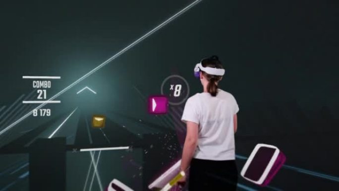 虚拟现实耳机中的女人在增强现实中玩动作VR游戏
