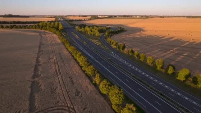 法国2x2高速公路的空中黄金时间超限，交通和金光