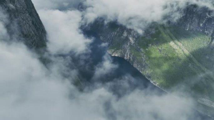 挪威峡湾的风景鸟瞰图