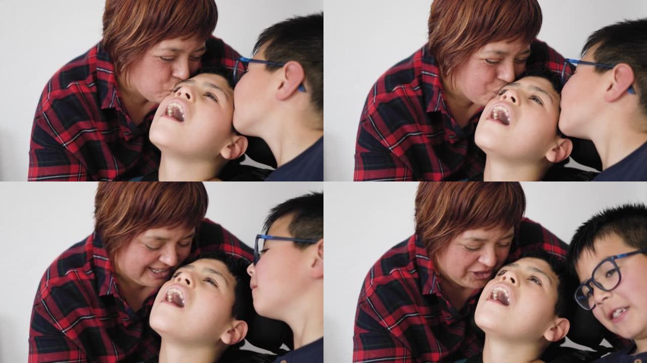 幸福的母亲在家里与残疾儿子在一起温柔的时刻-家庭爱情概念