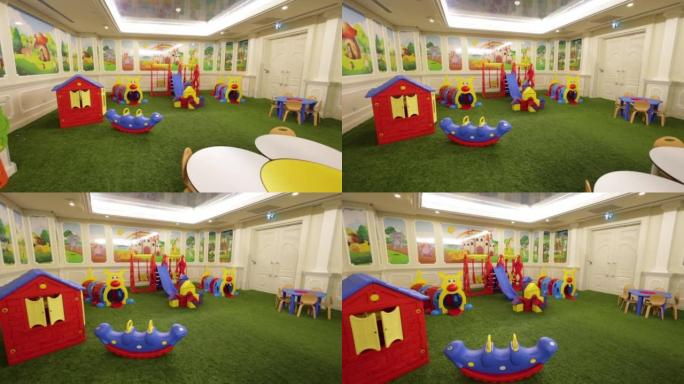 现代幼儿园教室内部、现代儿童游乐场、儿童游戏室、学前幼儿园内部、儿童房、带玩具和儿童家具的舒适游戏室