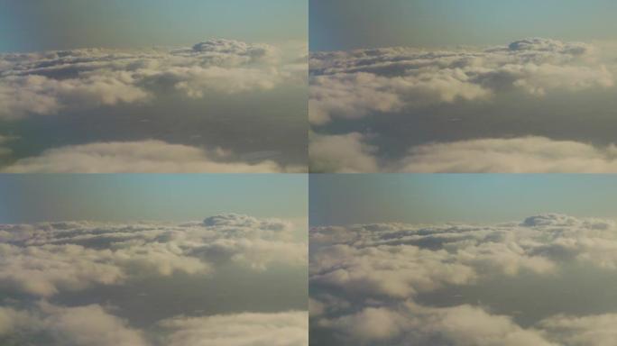 从飞机上看天空中的云