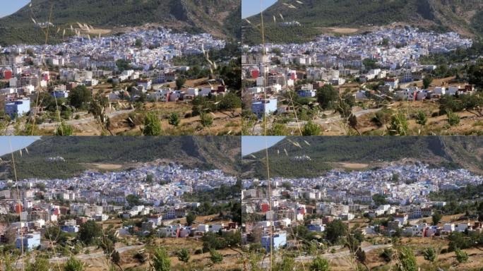 摩洛哥蓝色城市Chefchaouen的景色，包括新镇和麦地那。