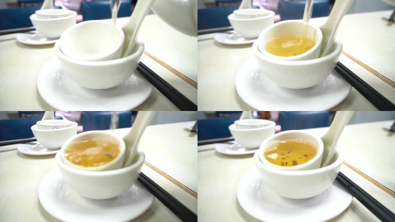 中国茶餐厅洗水杯