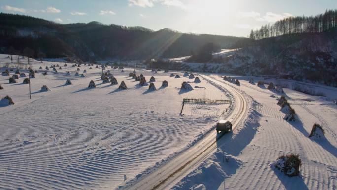 4k航拍雪后的山林