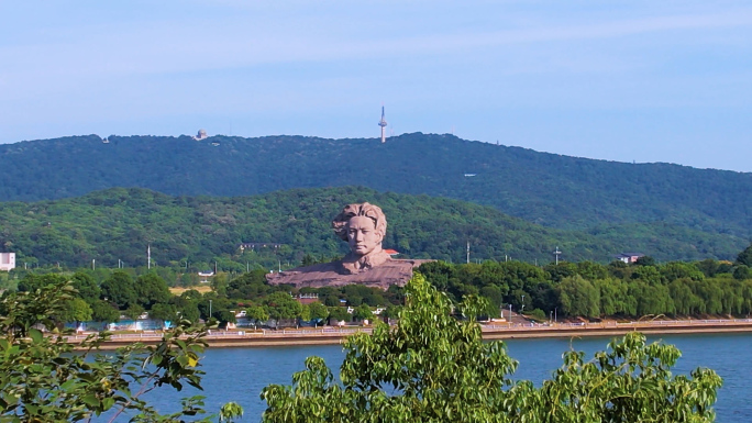 长沙橘子洲头