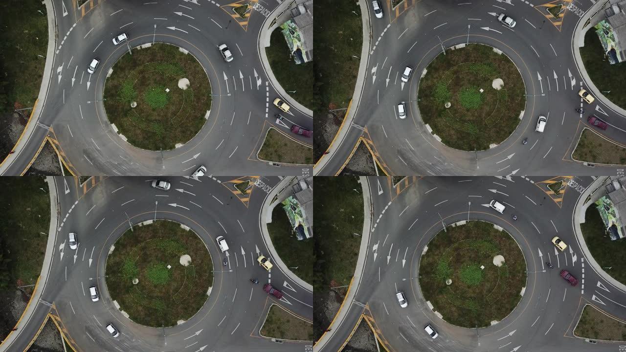 空中拍摄的城市回旋处有4个箭头