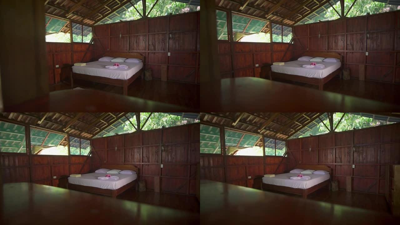 大自然木制小屋的舒适卧室