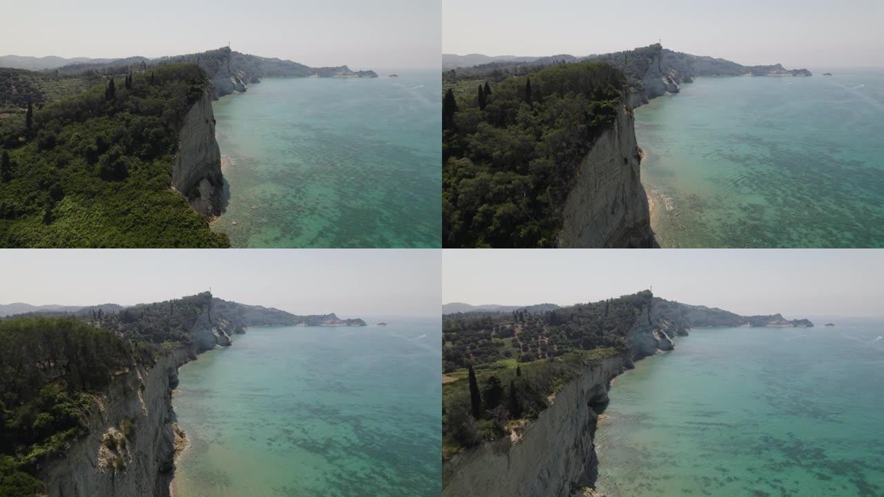 希腊科孚岛，白石悬崖，绿松石海景，无人机飞越西达里海岸线