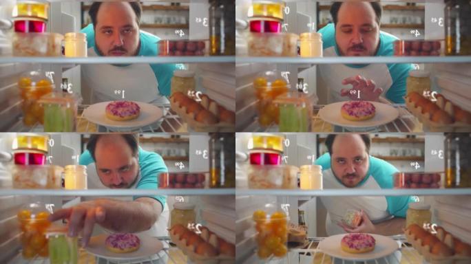 胖子打开冰箱，在饮食计划的产品上显示时间全息图。