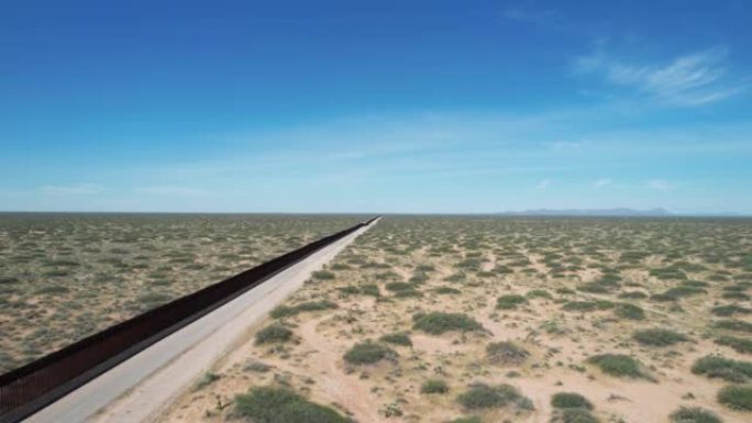 墨西哥-美国边境，德克萨斯州埃尔帕索附近