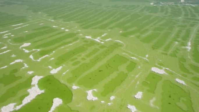 中国察尔汗盐湖空中俯仰