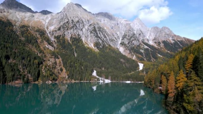 南蒂罗尔州的Antholzer湖See (Lago di Anterselva)