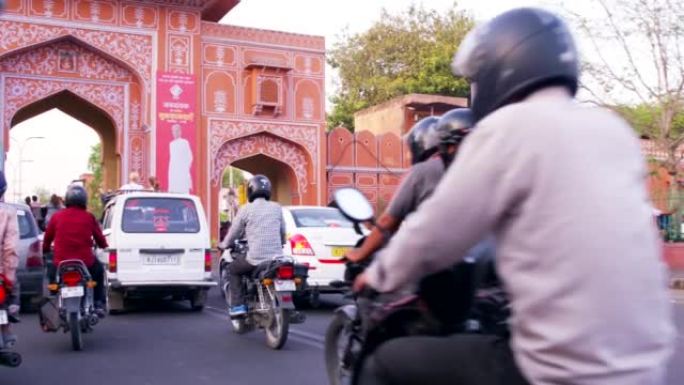 拉贾斯坦邦斋浦尔皮克市的交通移动镜头