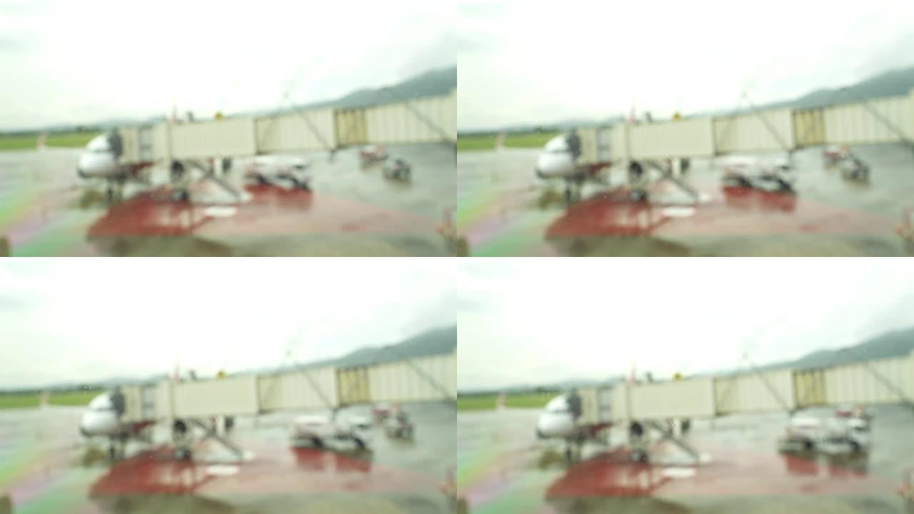 机场航站楼的散焦飞机停车场。