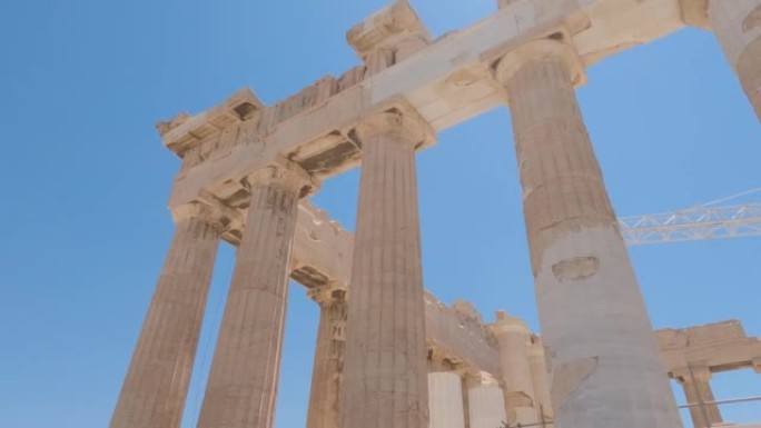 帕台农神庙圆柱的近景，希腊雅典卫城神庙的重建